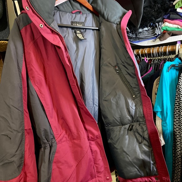 Pre-owned LL Bean Ladies Snow/Ski Jacket Size Medium - Picture 4 of 16